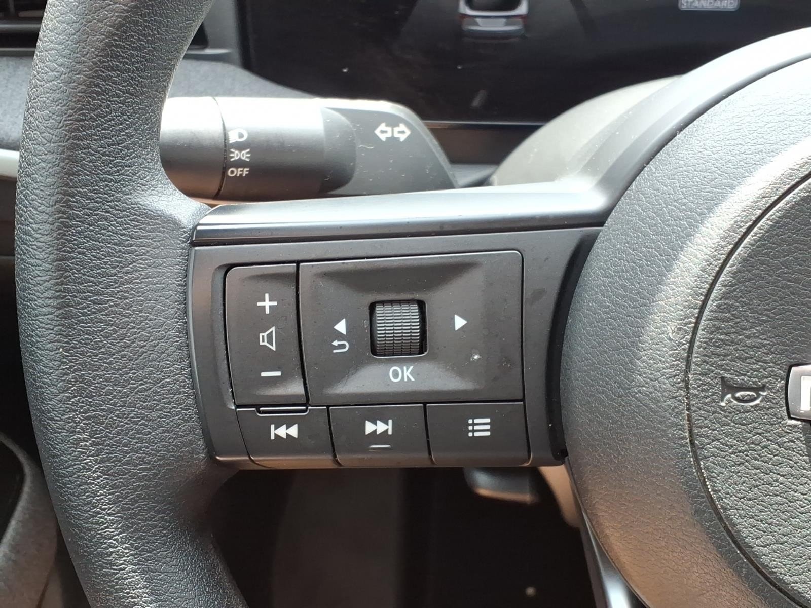 2026 Nissan Kicks SV White at Robbins Nissan