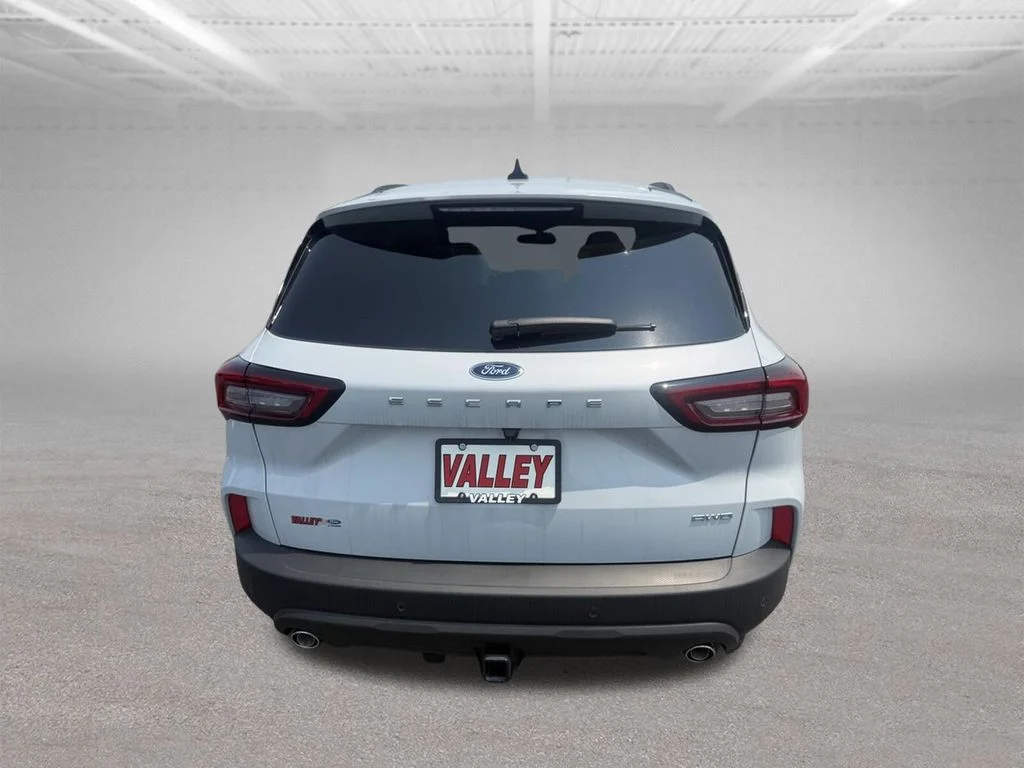 New 2026 Space Silver Metallic Ford ST-Line Select image 5