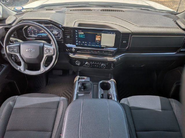 Used 2024 White Chevrolet RST image 26