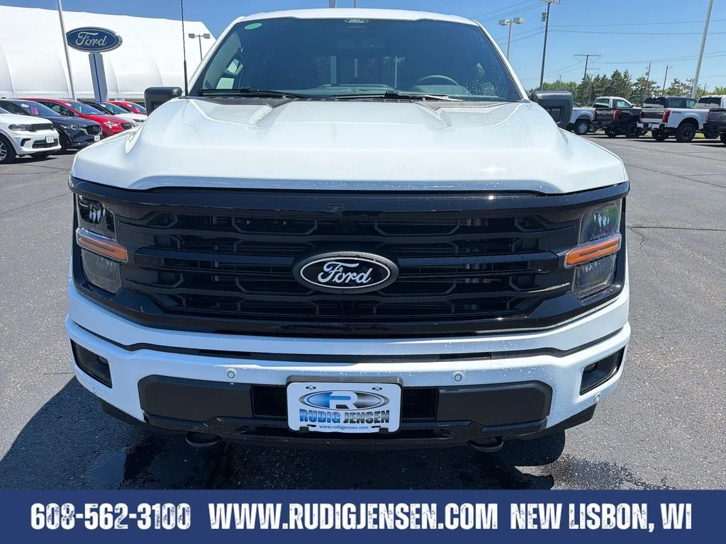New 2026 White Ford XLT image 8