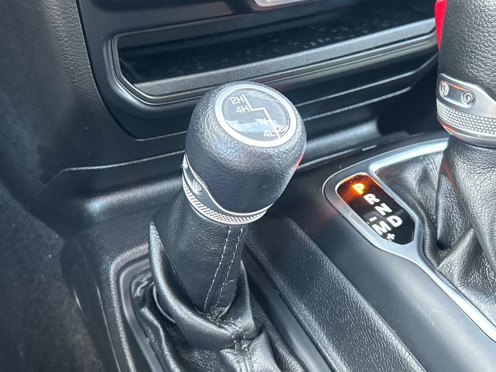 Used 2022 Black Jeep Unlimited Sport S image 25
