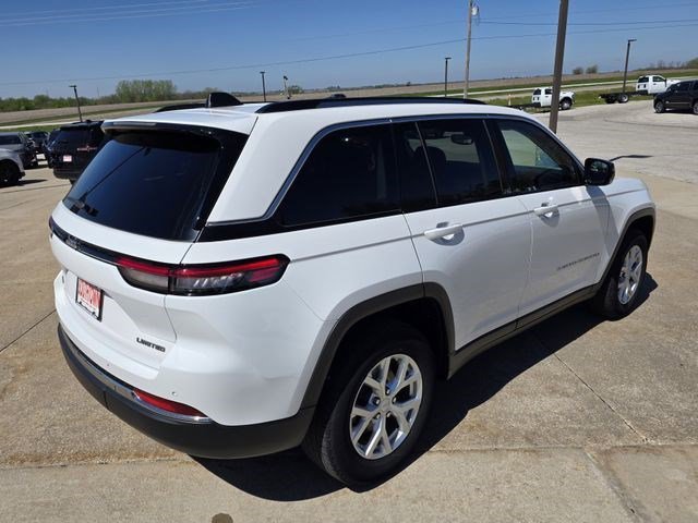 Certified Used 2023 Bright White Clearcoat Jeep Limited image 7