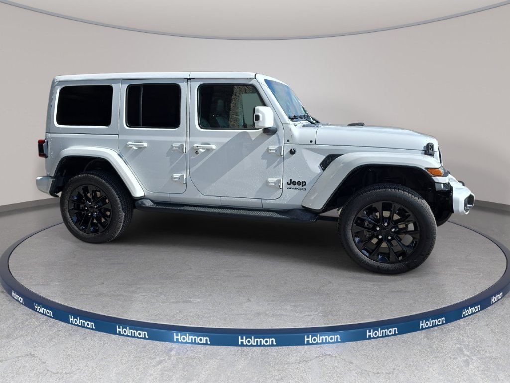 Used 2021 White Jeep Unlimited Sahara High Altitude image 5
