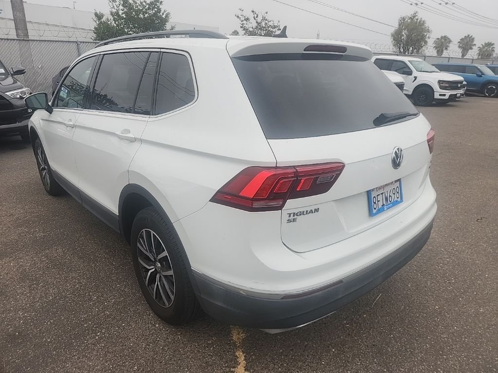 Used 2018 White Volkswagen 2.0T SE image 11