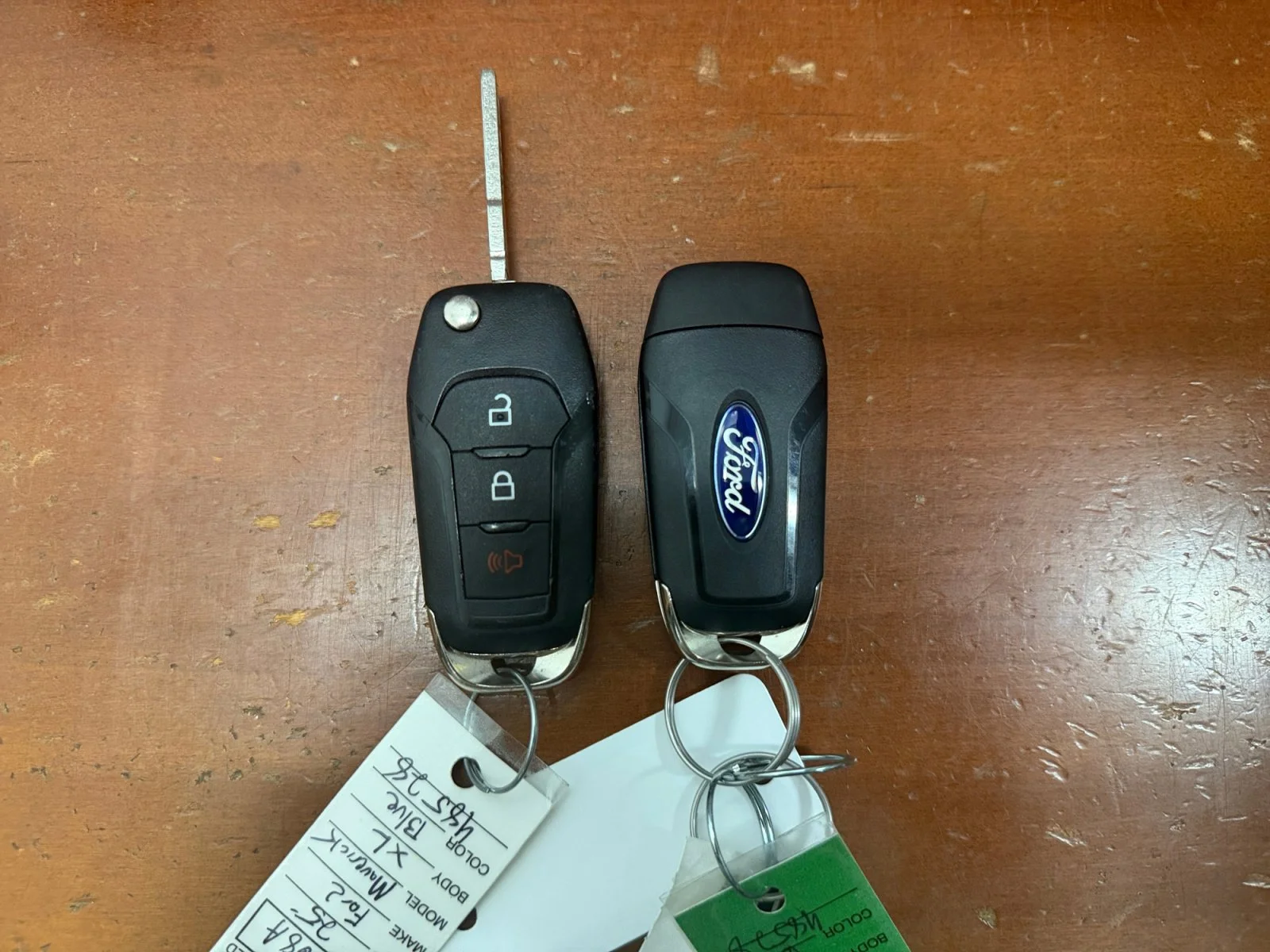 Used 2025 Blue Ford XL image 35