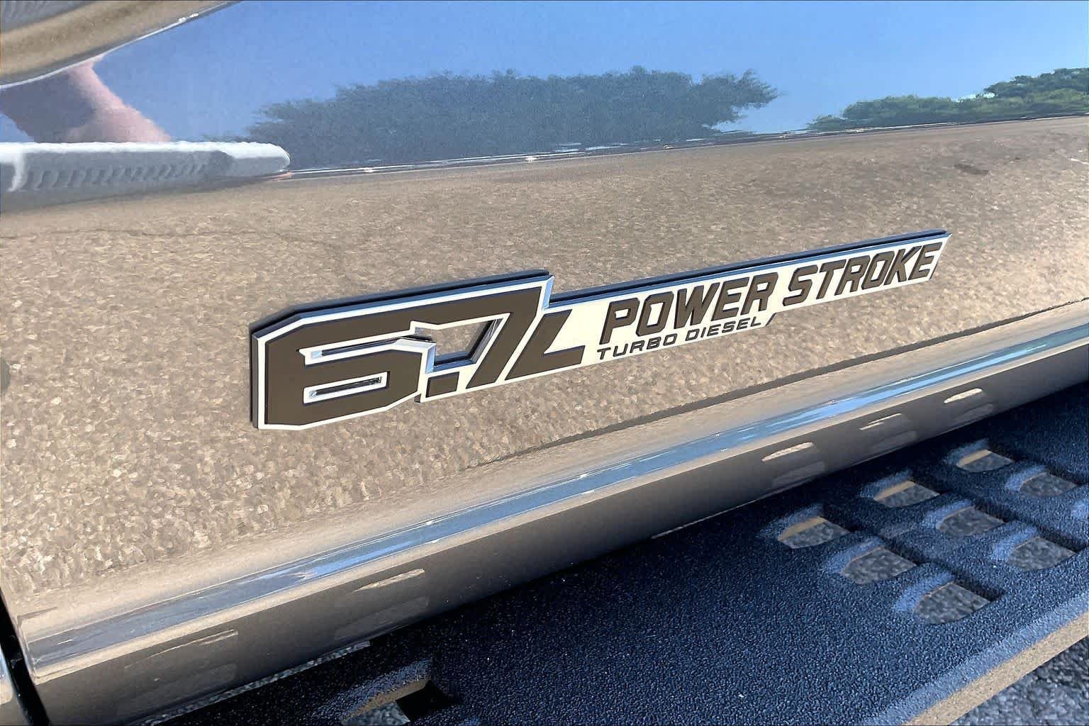 New 2026 Carbonized Gray Metallic Ford F-250® Lariat® image 15
