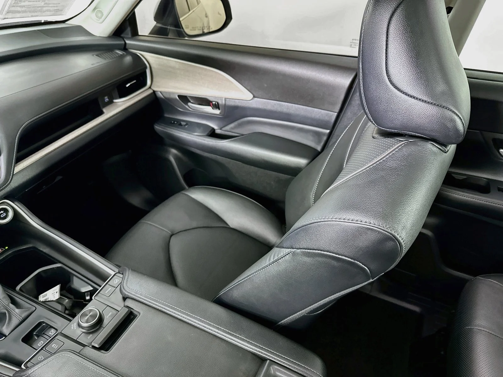Certified Used 2024 Silver Toyota Platinum image 25