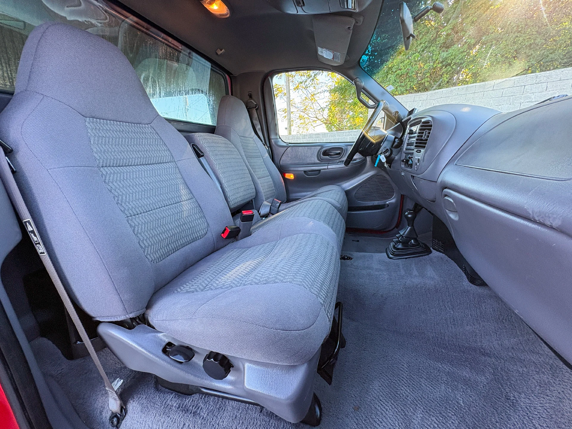 Used 2002 Red Ford XLT image 18