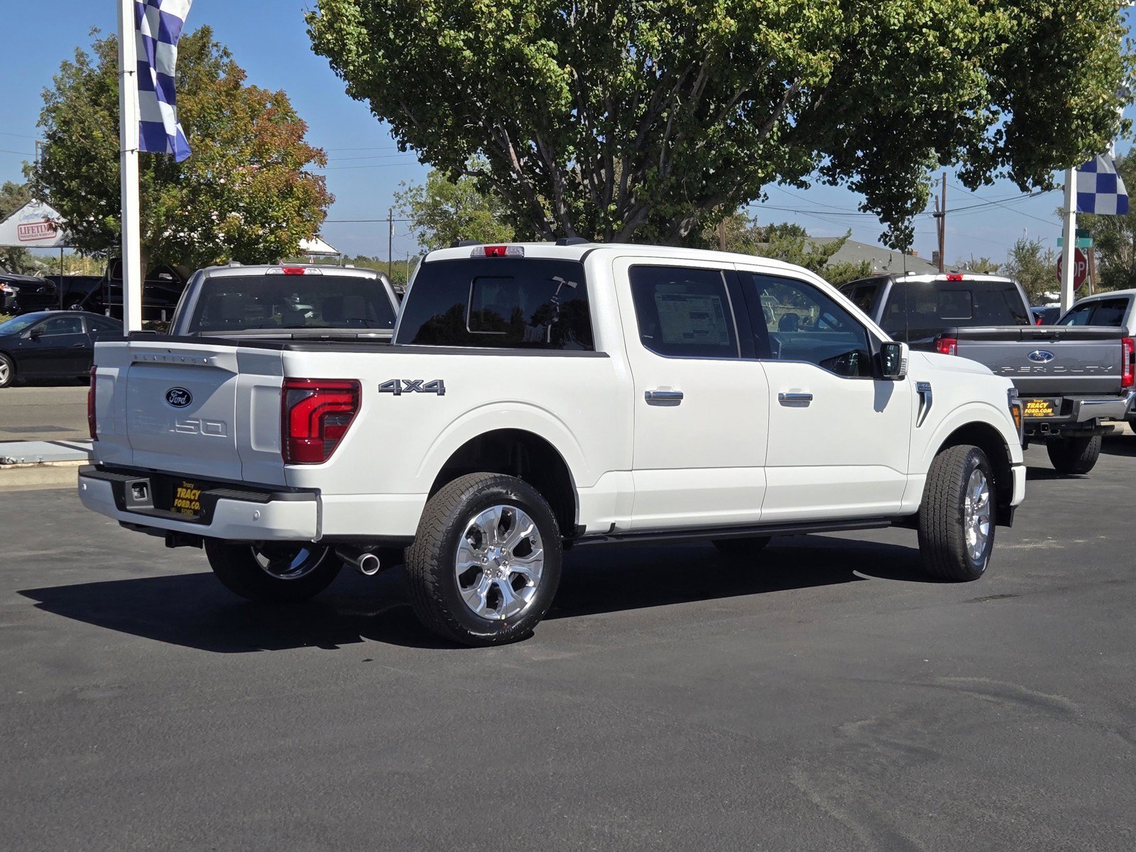 New 2026 Star White Metallic Tri-Coat Ford Platinum® image 4