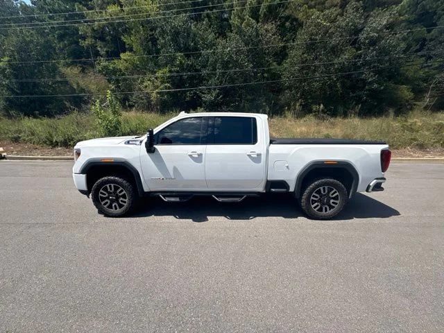 Used 2022 Summit White GMC AT4 image 5