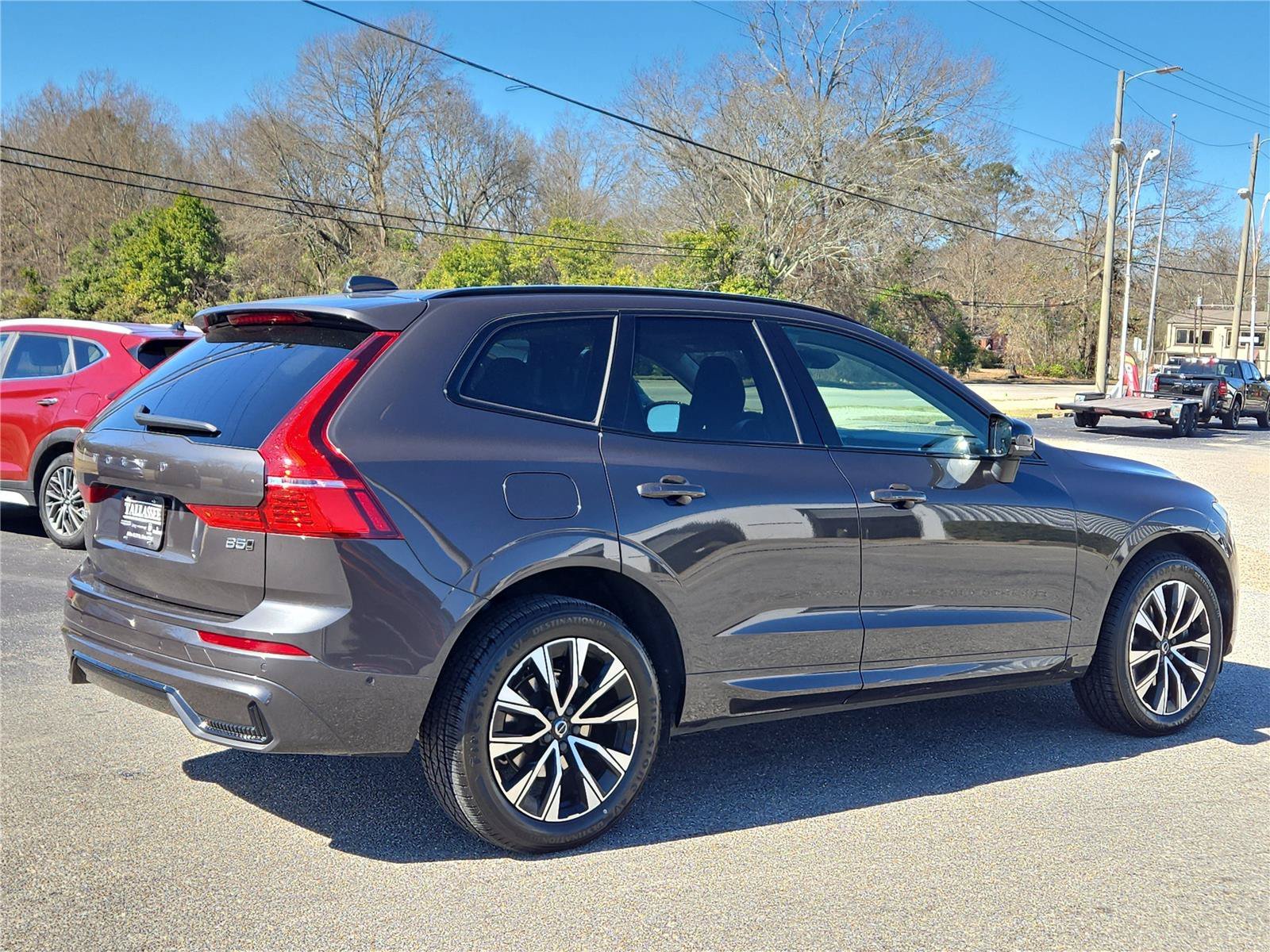 Used 2023 Gray Volvo Plus Dark Theme image 6