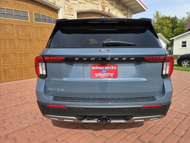 New 2027 Vapor Blue Metallic Ford Active image 4
