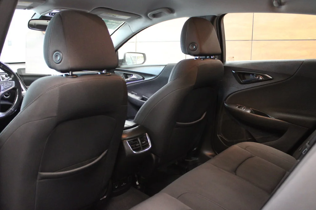 Certified Used 2018 Silver Ice Metallic Chevrolet LT image 32