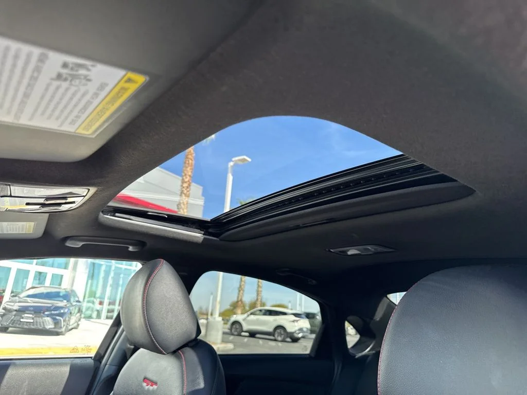 2024 Kia Forte GT - Photo 16