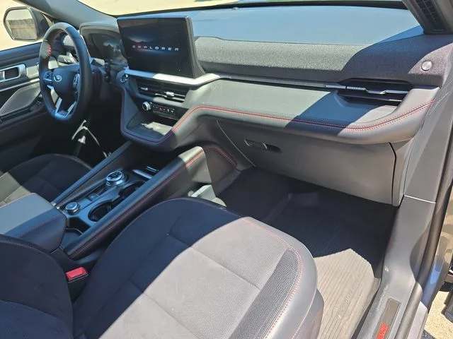 Used 2025 Gray Ford ST image 39