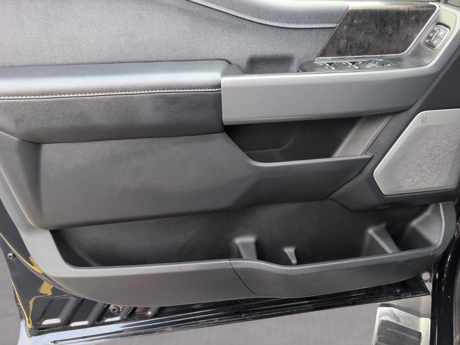 Used 2023 Antimatter Blue Ford LARIAT image 16