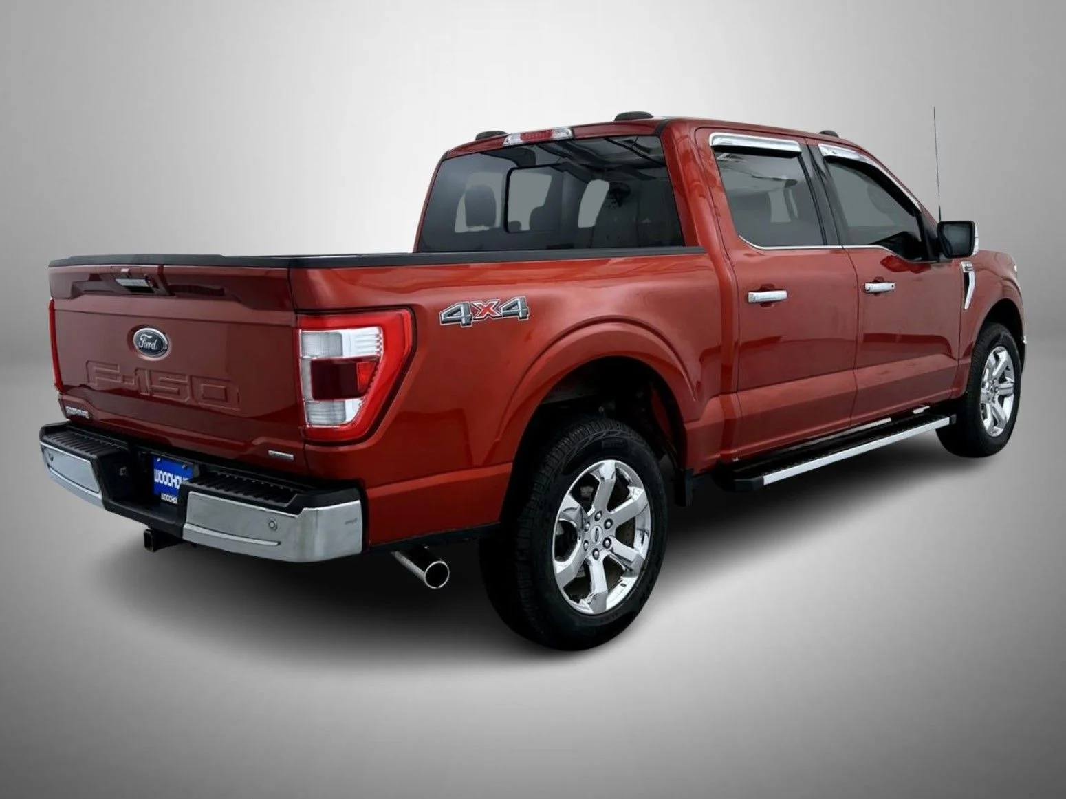 Used 2023 Red Ford Lariat image 5