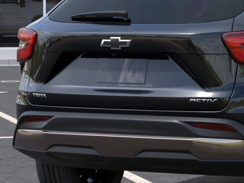 New 2026 Mosaic Black Metallic Chevrolet ACTIV image 14