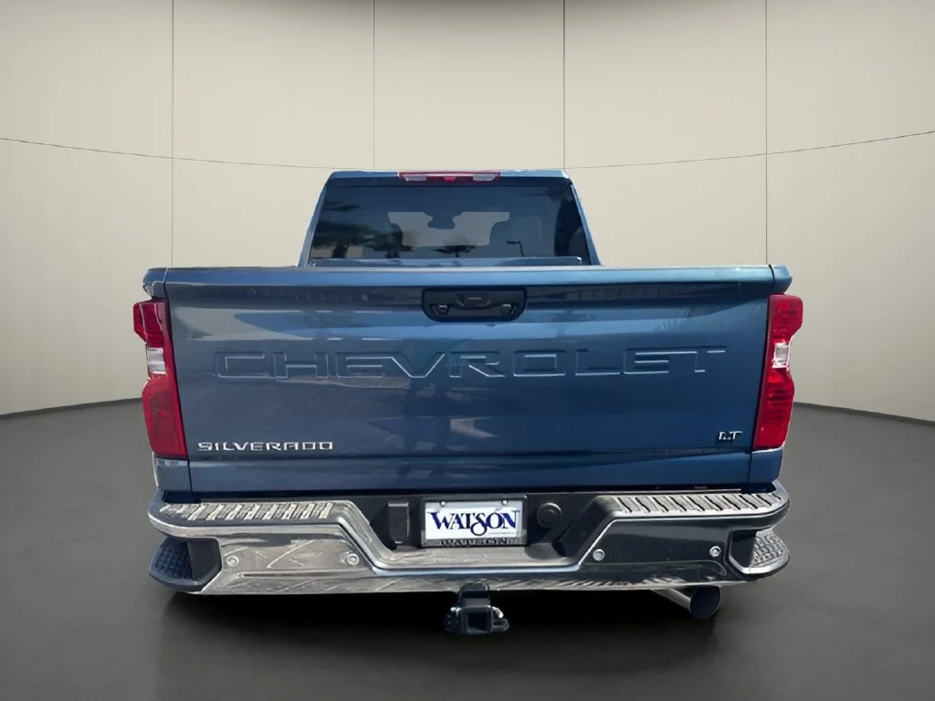 New 2026 Lakeshore Blue Metallic Chevrolet LT image 4