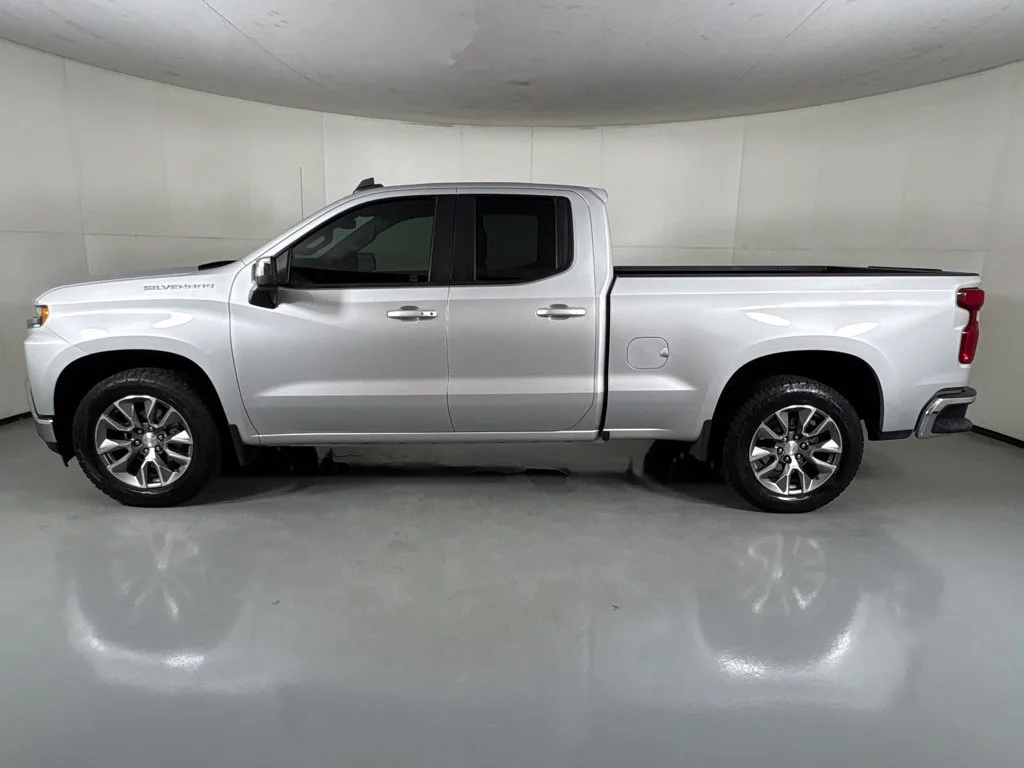 Certified Used 2022 SILVER ICE METALLIC Chevrolet LT image 6