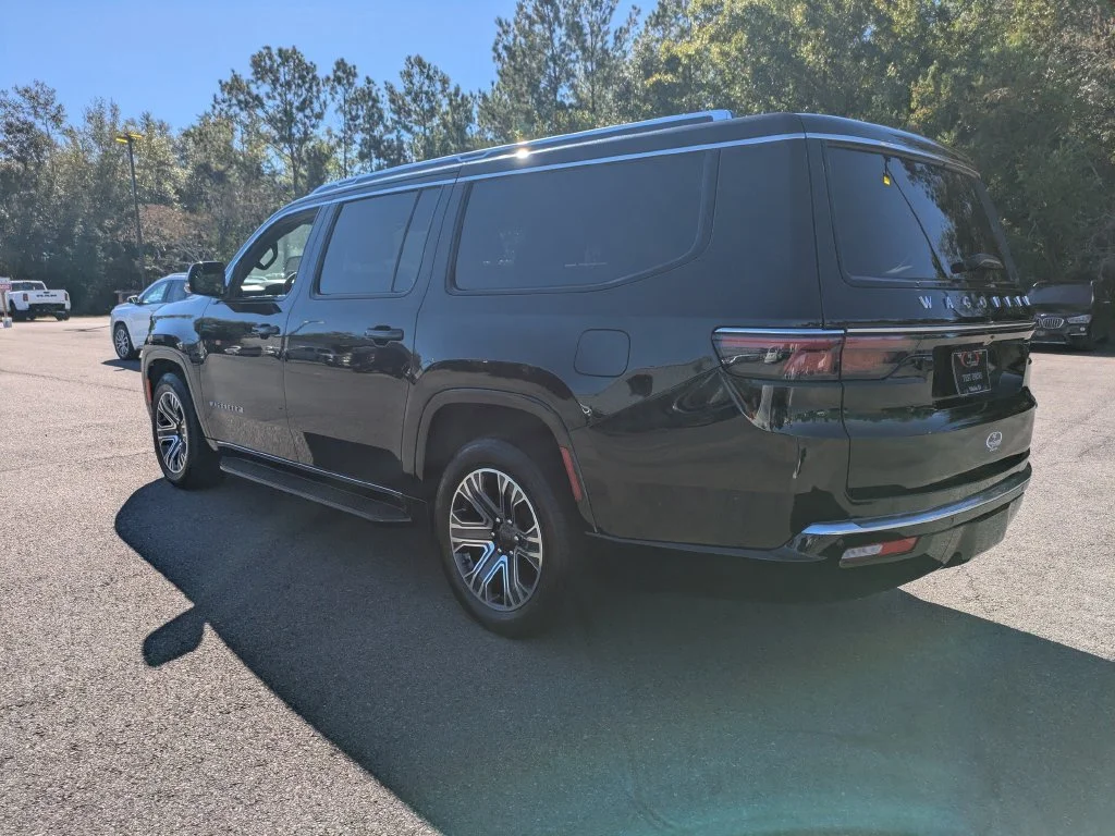 Used 2024 Black Jeep Series II image 6