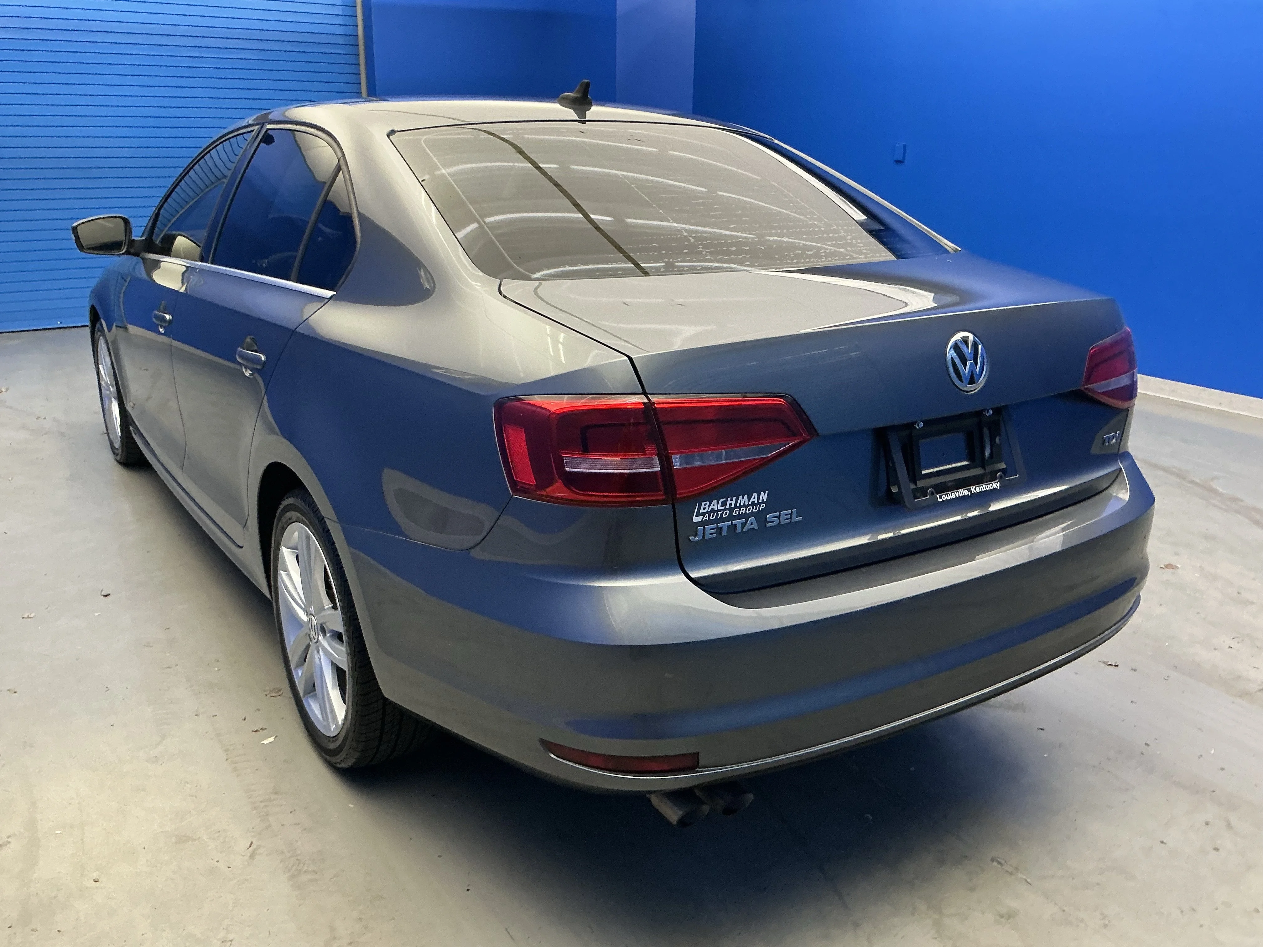 Used 2015 Platinum Gray Metallic Volkswagen 2.0L TDI SEL image 5