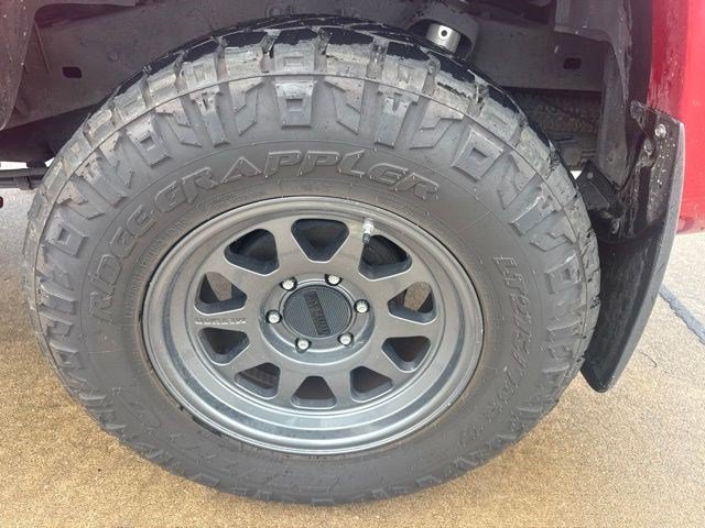 Used 2009 Barcelona Red Metallic Toyota PreRunner image 7