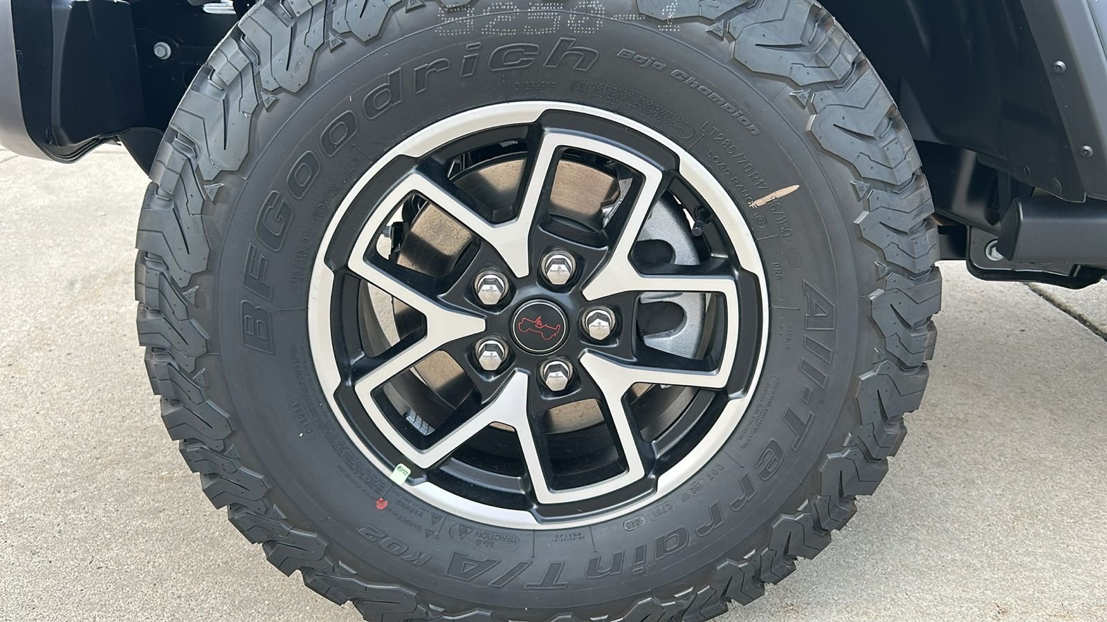 New 2025 41 Exterior Paint Jeep Rubicon image 9