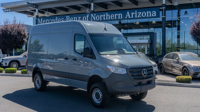2026 Mercedes-Benz Sprinter 2500 Cargo 144 WB