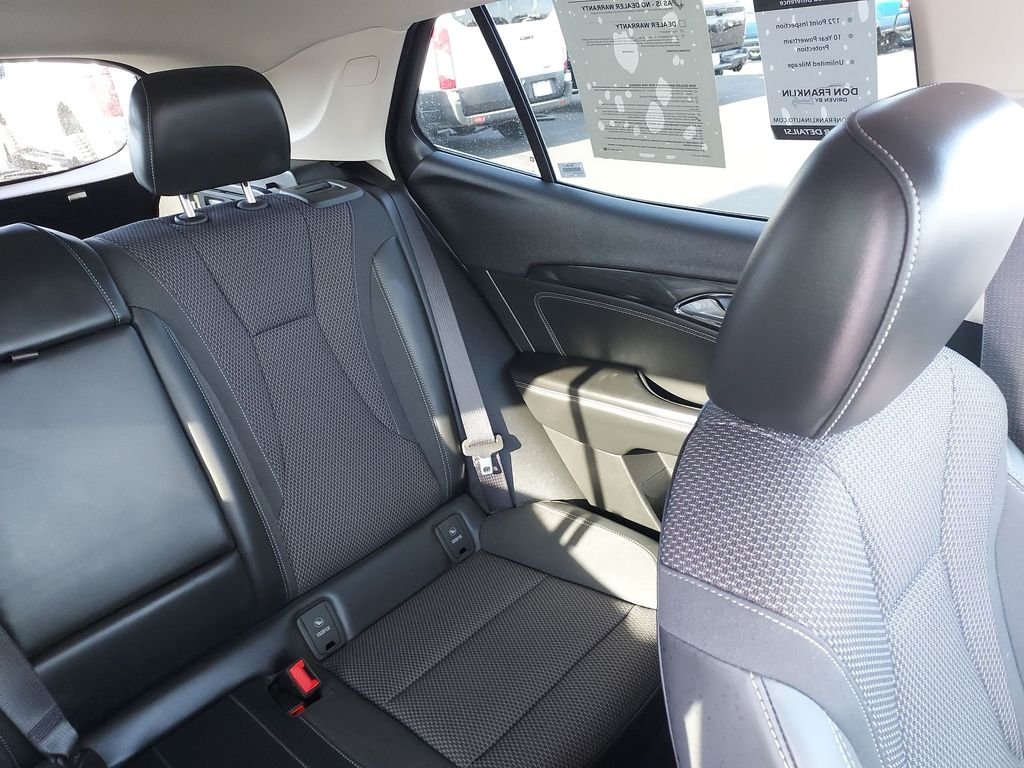 Used 2022 Red Buick Preferred image 14