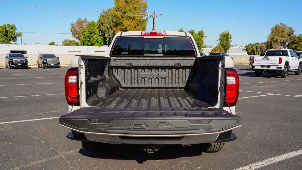 2026 GMC Canyon Elevation - Photo 9