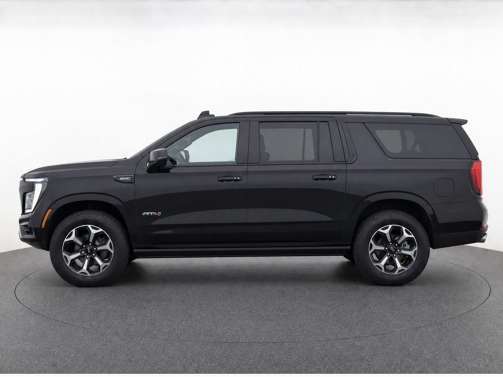 New 2026 Onyx Black GMC AT4 Ultimate image 4