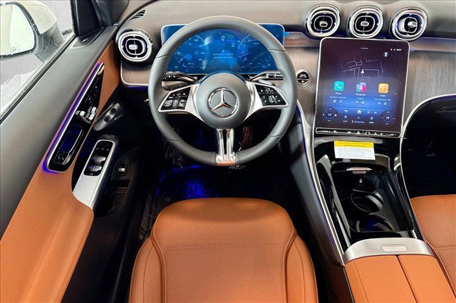 New 2026 Polar White Mercedes-Benz GLC 300 image 50