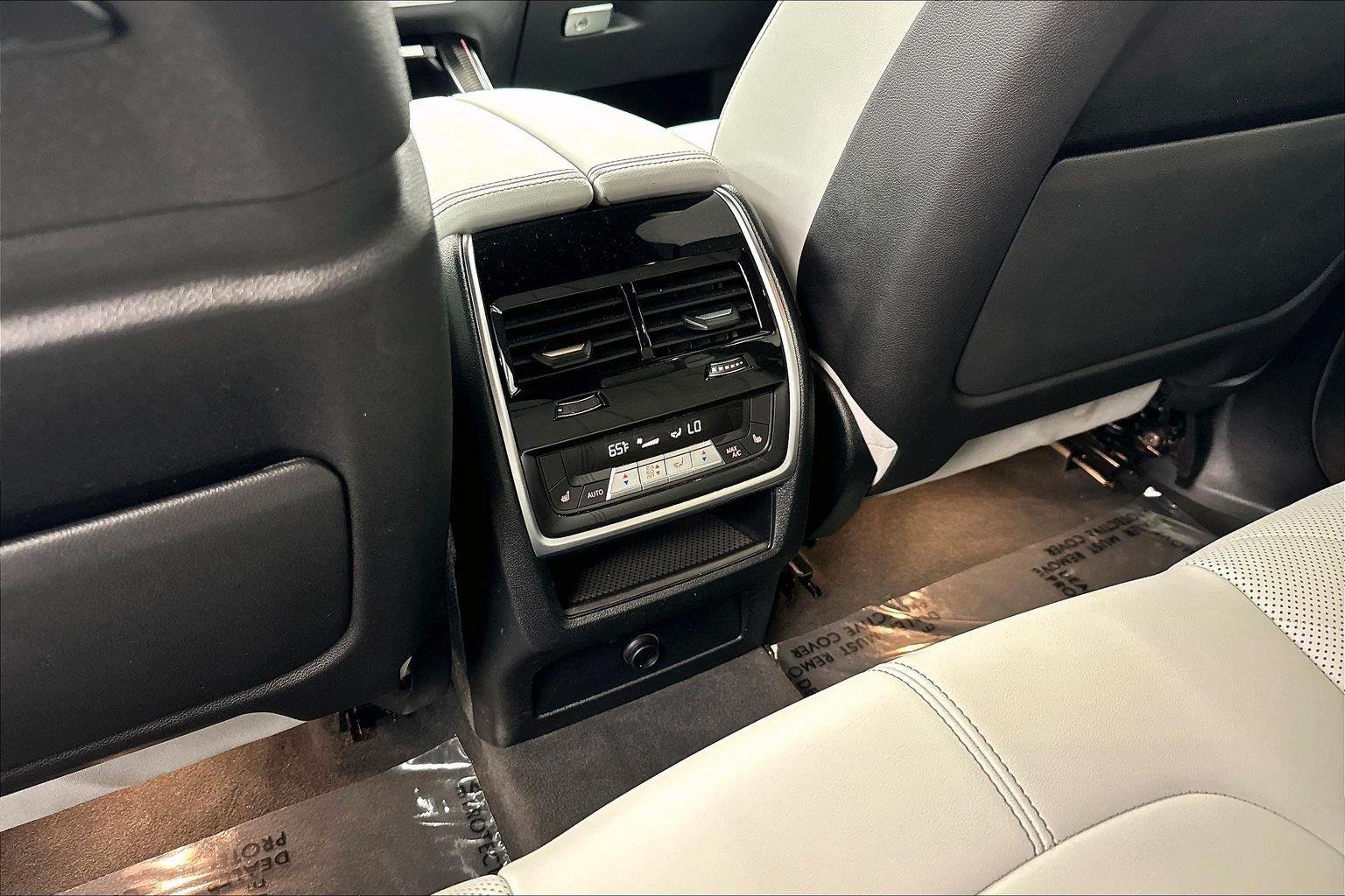 Certified Used 2023 Carbon Black Metallic BMW M50i image 14
