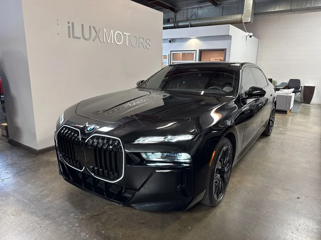 2025 BMW i7 xDrive60
