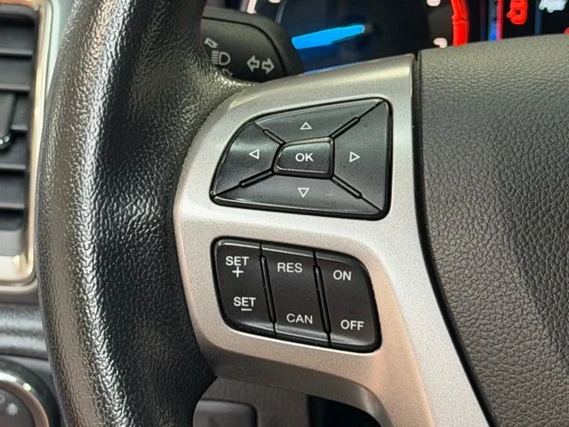 Used 2019 White Ford XLT image 17