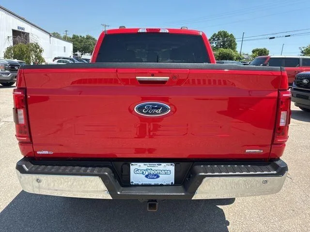 Used 2023 Red Ford XLT image 9