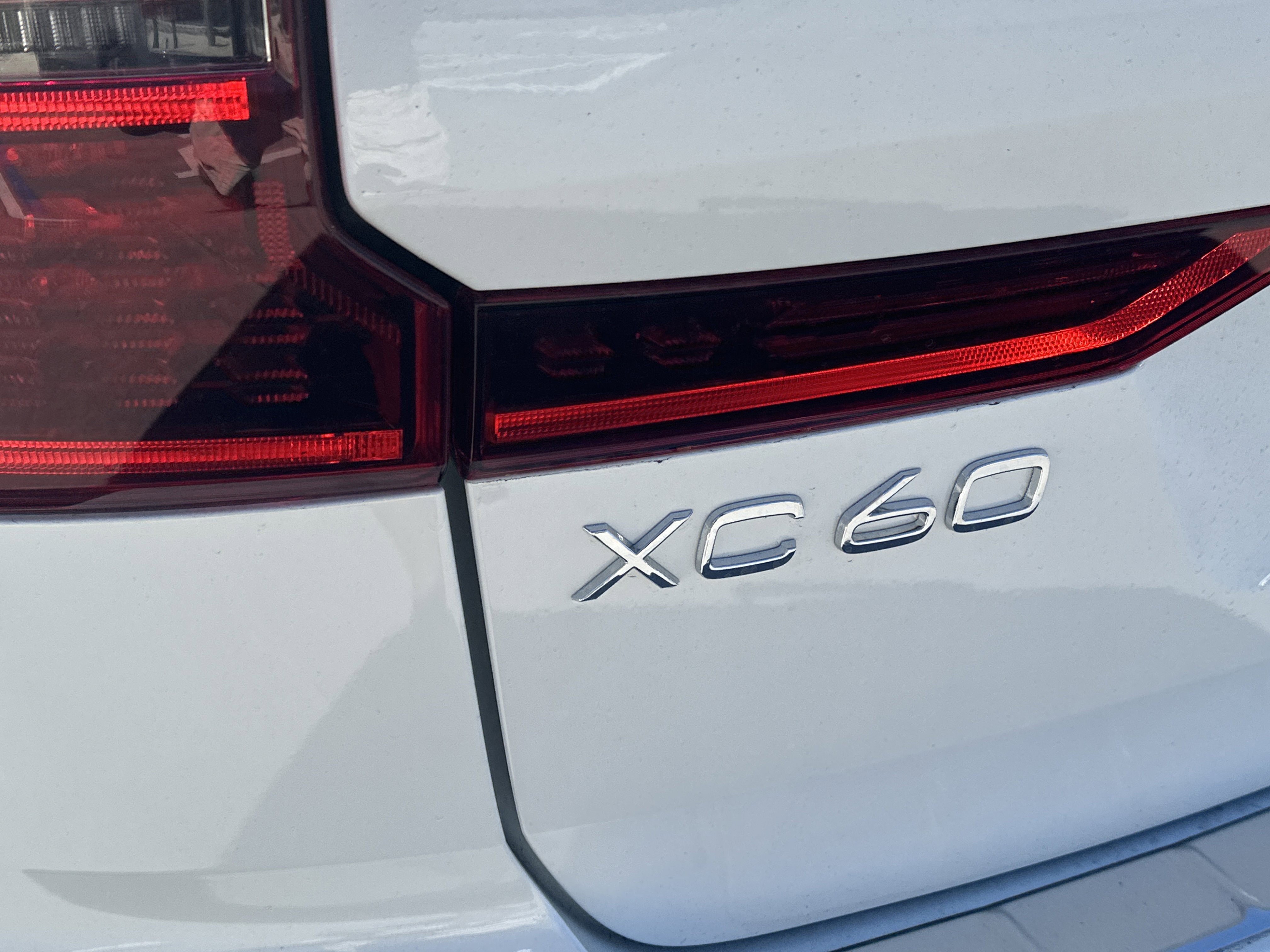 New 2026  Volvo Plus image 9
