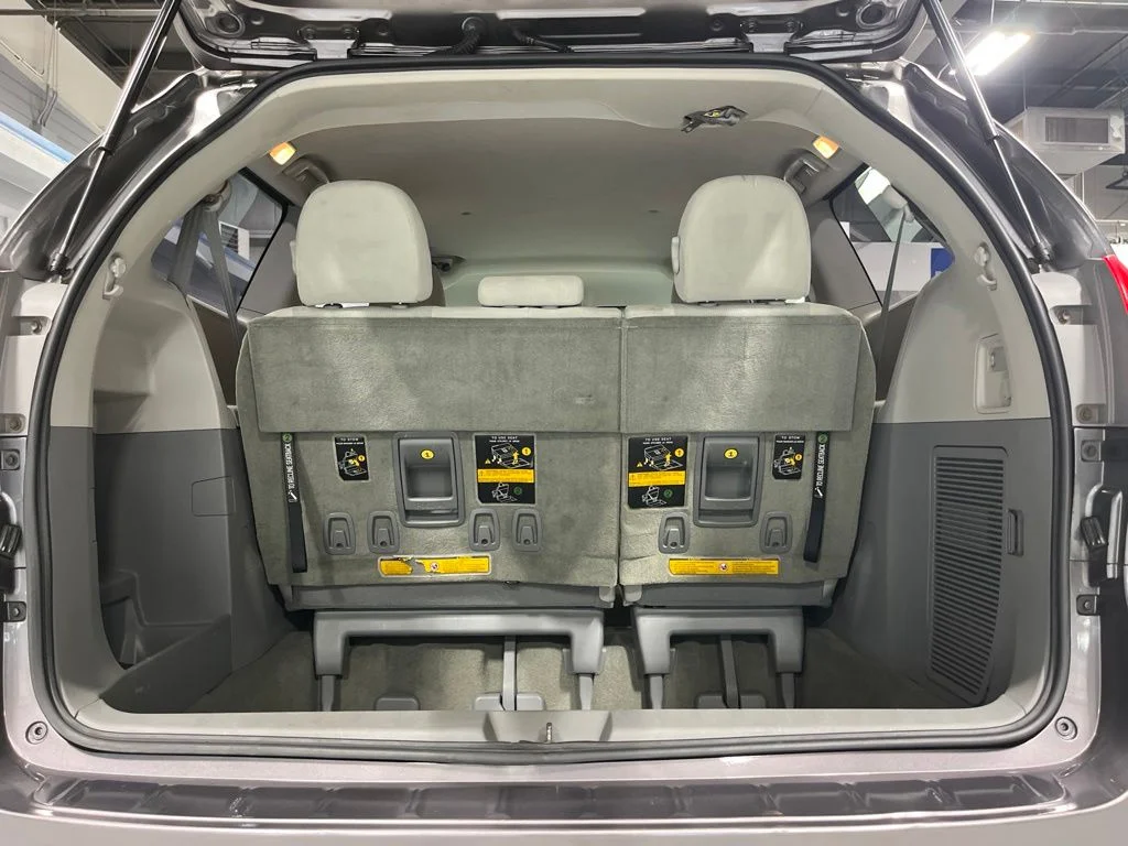 Used 2012 Predawn Gray Mica Toyota Base image 28