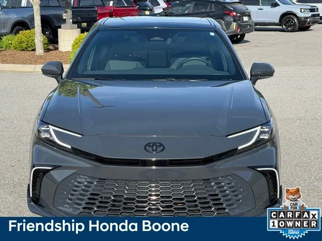 Used 2025  Toyota XSE image 2