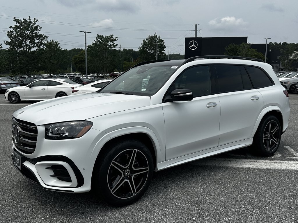 New 2026 MANUFAKTUR Moonlight White Magno Mercedes-Benz GLS 450 image 41