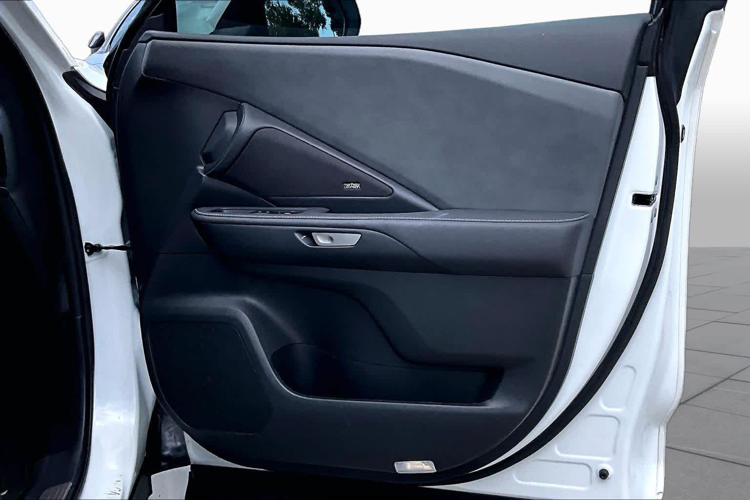 Used 2024 Wind Chill Pearl Lexus Luxury image 27