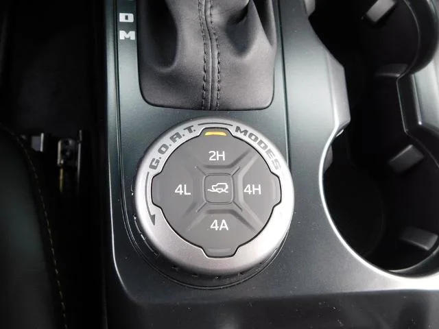 New 2026 Avalanche Gray Ford Badlands® image 74