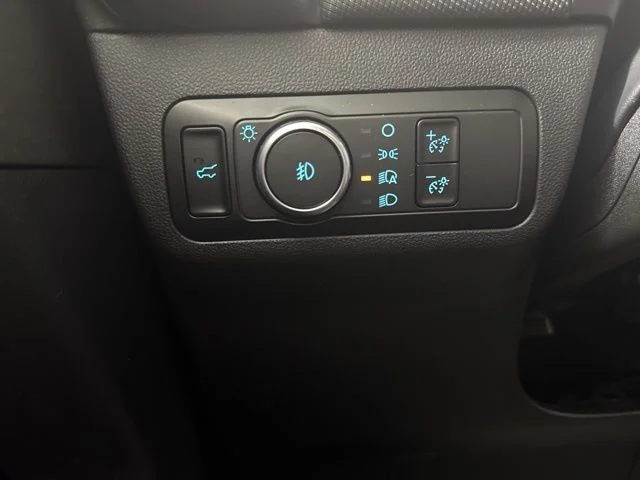 New 2025 Oxford White Ford Badlands image 20