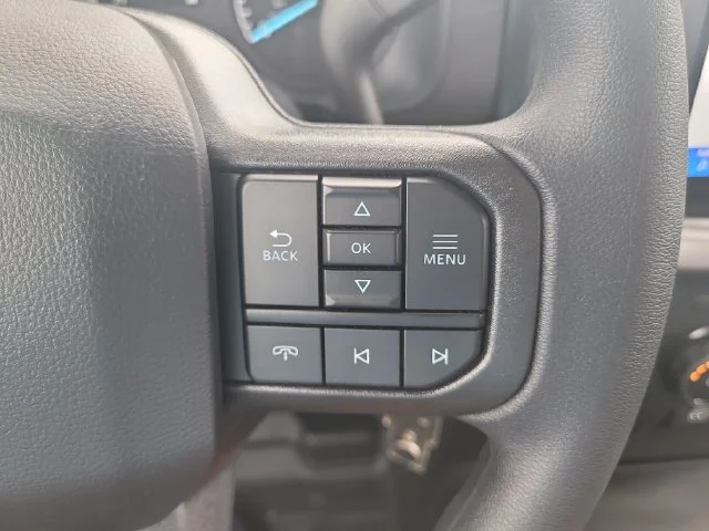 New 2026 Oxford White Ford XL image 25