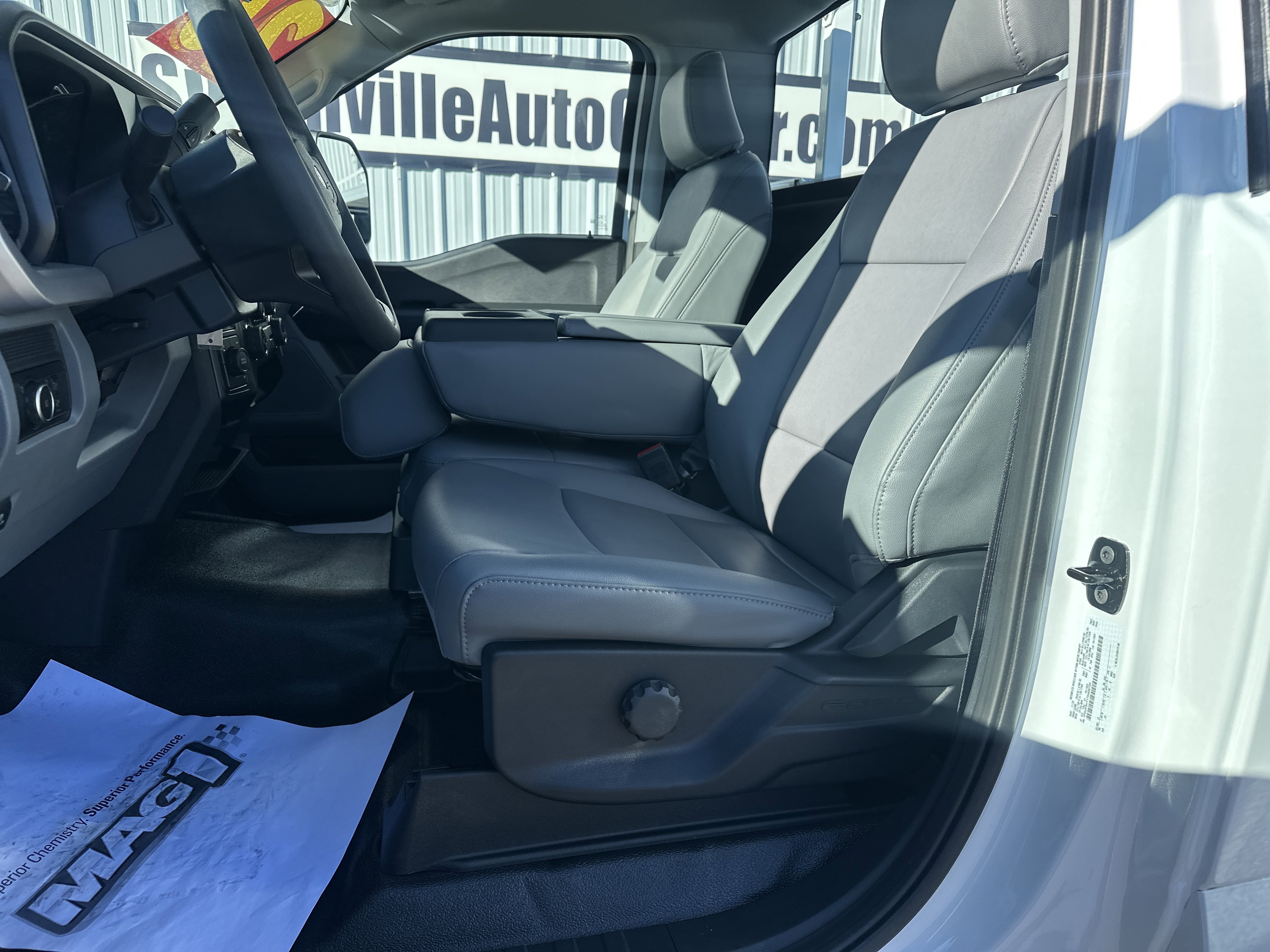 2026 Ford F-550 Super Duty Chassis Cab XL - Photo 11