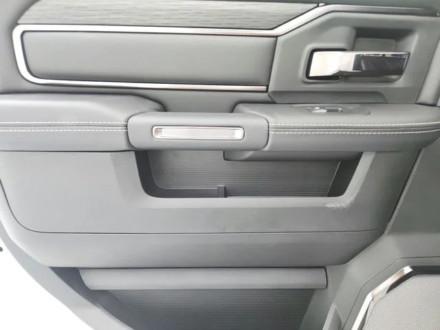 2026 RAM 2500 Rebel - Photo 33