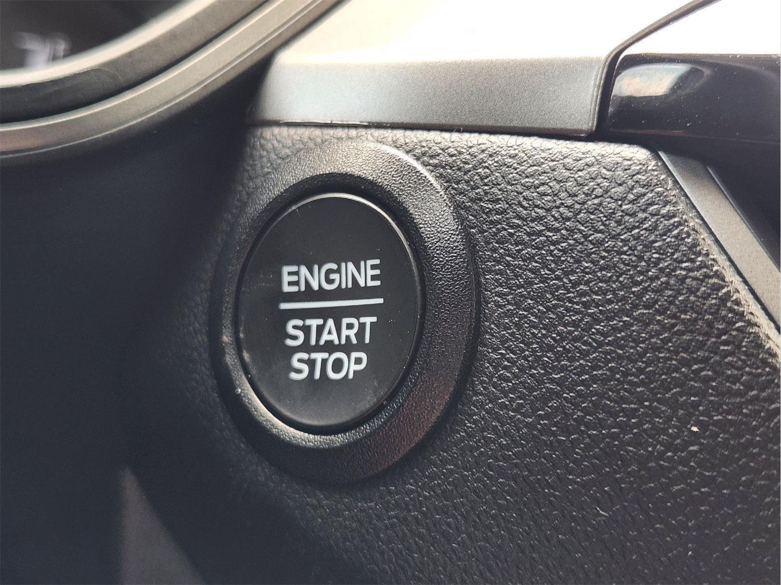 Used 2024 Agate Black Ford Active image 21
