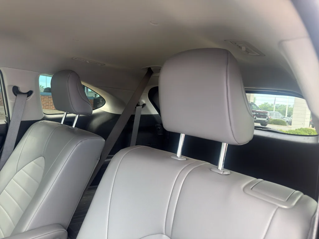 Used 2022 Celestial Silver Metallic Toyota XLE image 17