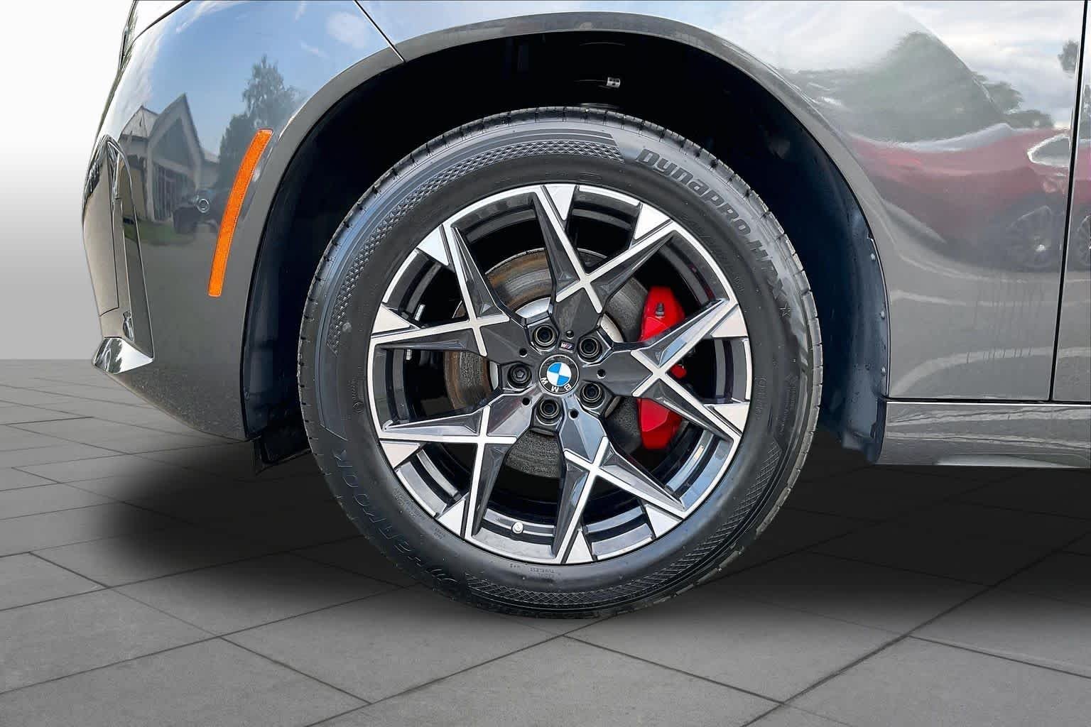 New 2026 Dark Graphite Metallic BMW 30 xDrive image 11